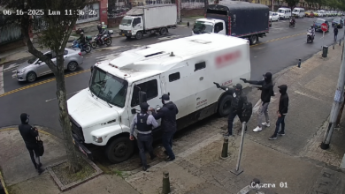 Photo of Violento asalto a furgón blindado quedó registrado en Bogotá