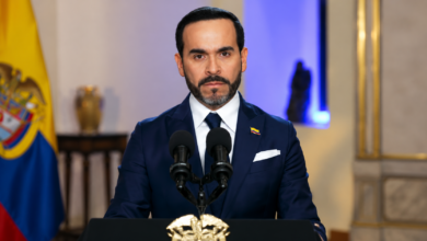 Photo of De La Espriella ofrece excusas por acto religioso durante su posesión