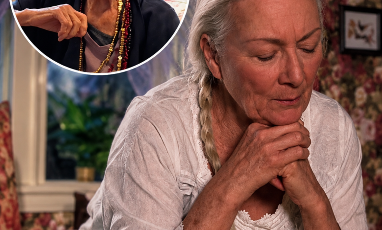 Rosemary Harris, actriz que interpretó a la Tía May en Spider-Man, a sus 99 años.