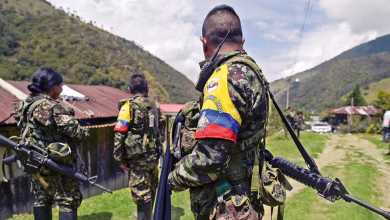 Photo of Carlos Patiño enfrenta presión militar y pérdida de integrantes en el Cauca