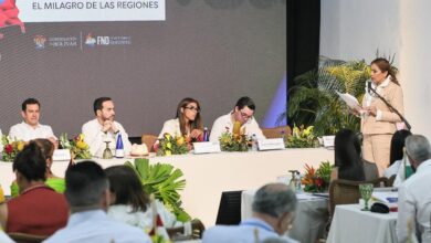 Photo of Presidente Abelardo De La Espriella llega a Mompox para su primera cumbre con los gobernadores