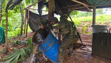 Photo of Ejército destruye laboratorio para procesar coca del Clan del Golfo en Tierralta