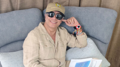 Photo of “¿Por qué no te vienes a vivir conmigo?”: mujer de Cartagena le hace particular propuesta a Gustavo Petro