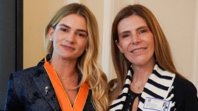 Photo of Primera dama Ana Lucía Pineda recibe la Medalla Nidia Quintero Turbay por su labor social