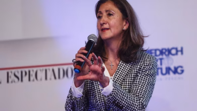 Photo of Ingrid Betancourt pide al CNE mantener la personería jurídica del Partido Oxígeno