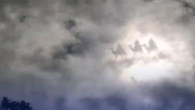Photo of Misteriosa imagen en el cielo de Tuchín desata curiosidad: algunos ven a los tres Reyes Magos