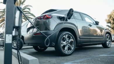 Photo of Más carros eléctricos, más solicitudes: DIAN enfrenta congestión por devoluciones del iva