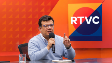 Photo of Fiscalía solicita imputación de cargos contra Hollman Morris por presunto acto sexual violento