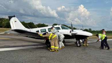 Photo of Incidente con aeronave restringe despegues y aterrizajes en el aeropuerto Los Garzones de Montería