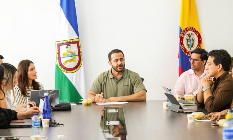 Índice Departamental de Competitividad de Córdoba y gobernador Erasmo Zuleta Bechara.