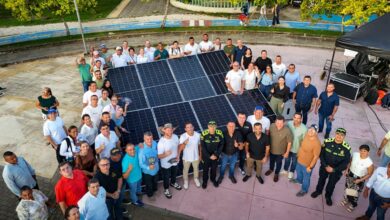Photo of Montería inicia su transición energética con el primer panel solar de MONTENIT